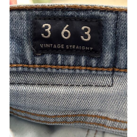 Lucky brand 363 Classic Medium Wash Straight Leg Denim Jeans - Picture 8 of 8